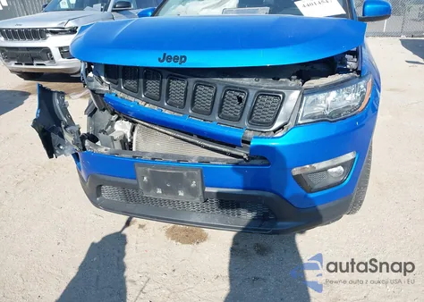 2021 Jeep Compass Altitude Fwd z USA, uszkodzony, nr VIN 3C4NJCBB0MT509243